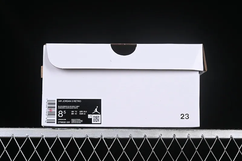 All categories Air Jordan Jordan series basketball shoes Air Jordan 3 Air Jordan 3 "Green Glow" AJ3 Joe 3 black and green full head layer CT8532-031